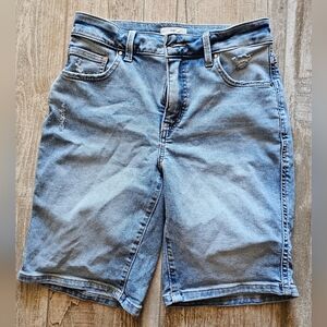 Everflex Jean shorts size 6